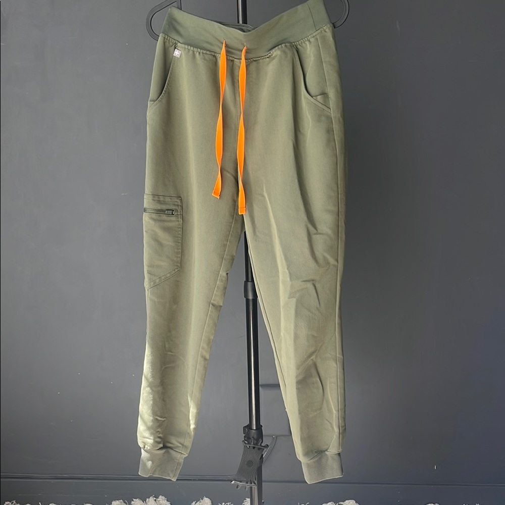 Figs Green and Orange Jogger Sweatpants with Relaxed Fit